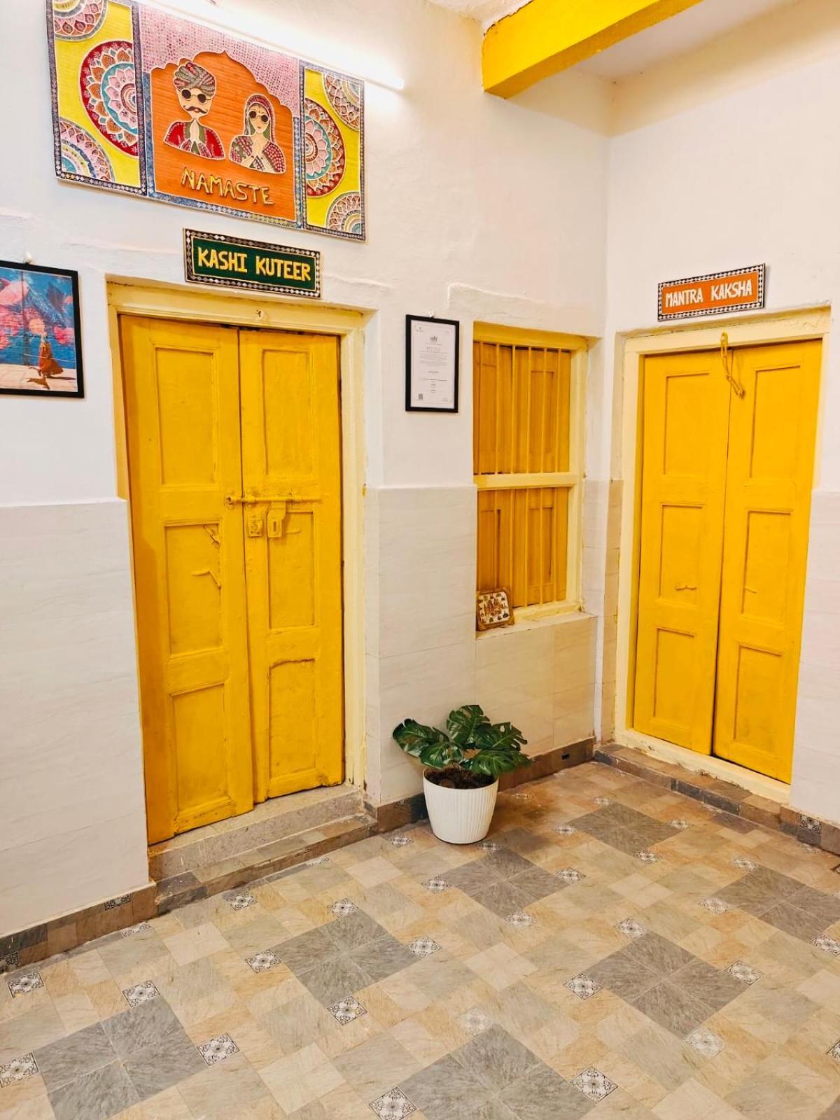 Kailash Heritage Homestay Varanasi Exterior foto