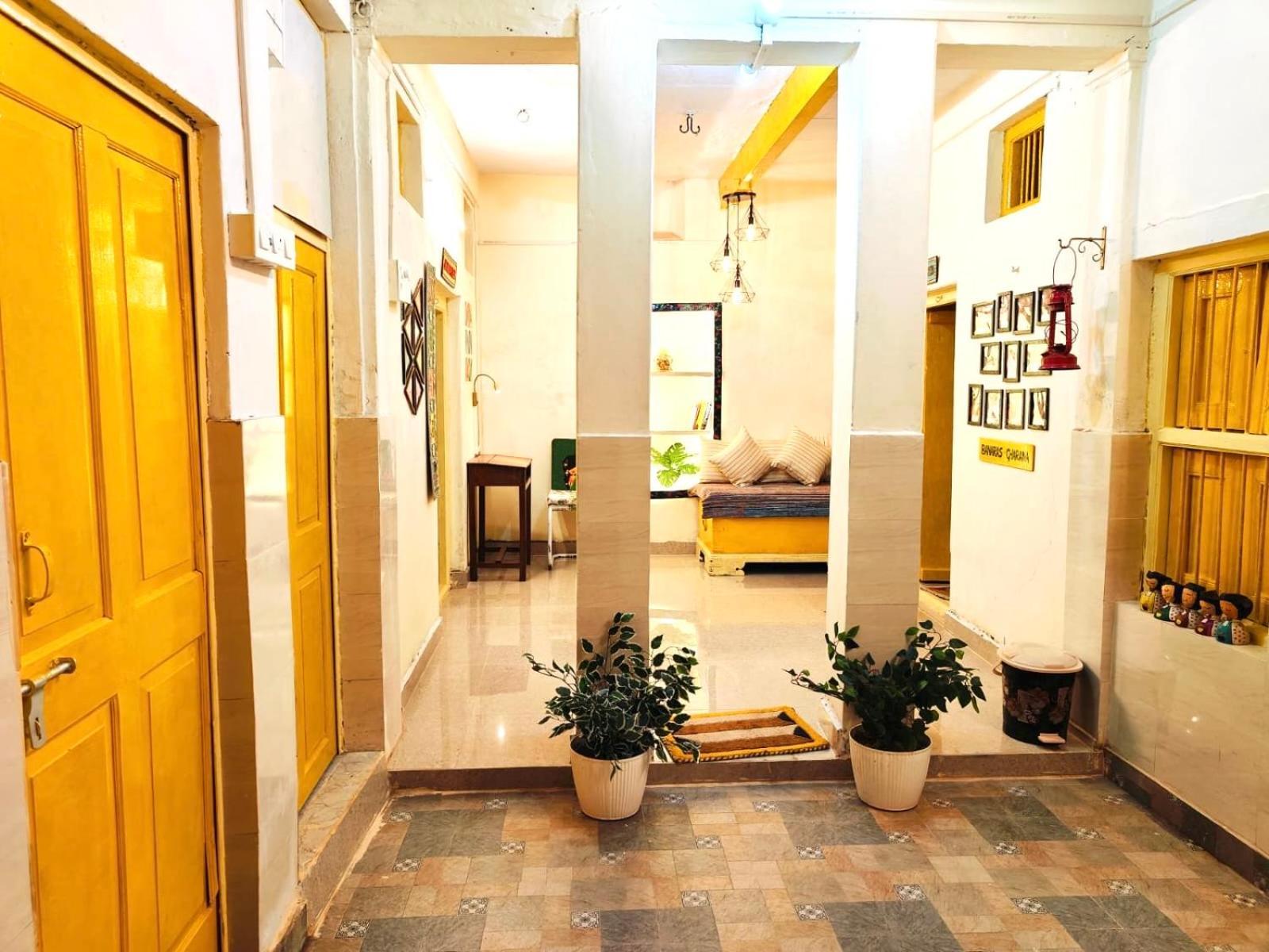 Kailash Heritage Homestay Varanasi Exterior foto
